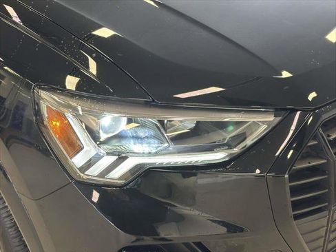 Certified 2025 Audi Q3 2.0T Premium w/ Convenience Package image 7