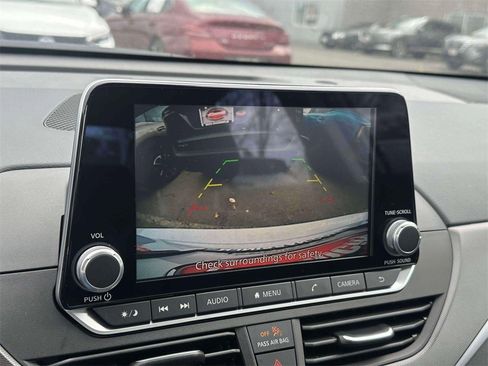 New 2025 Nissan Altima 2.5 SR image 26