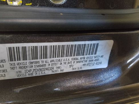 Used 2019 Jeep Cherokee Limited image 33