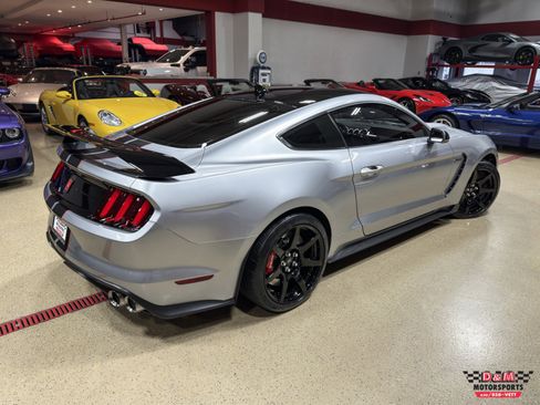 Used 2020 Ford Mustang Shelby GT350R w/ GT350R Equipment Group 920A image 49
