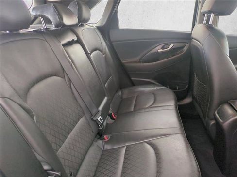 Used 2020 Hyundai Elantra GT w/ Style Package 02 FWD image 23