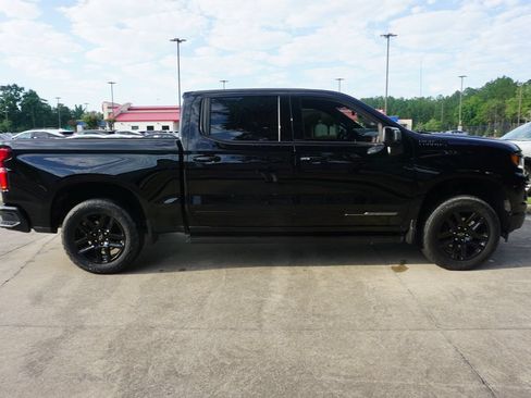 Used 2024 Chevrolet Silverado 1500 High Country w/ Midnight Edition AWD/4WD image 23