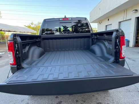 New 2022 RAM 1500 Big Horn image 31