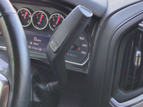 Used 2020 Chevrolet Silverado 1500 LT Trail Boss image 15