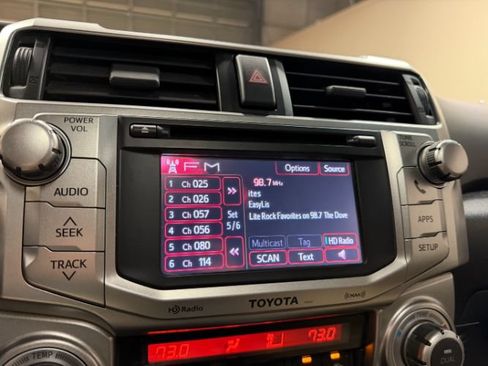 Used 2012 Toyota 4Runner Limited AWD/4WD image 14