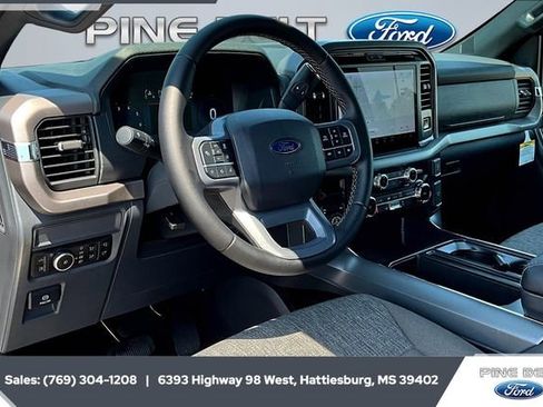 New 2025 Ford F150 XLT w/ Equipment Group 302A MID image 8