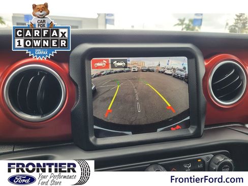 Used 2023 Jeep Wrangler Rubicon w/ LED Lighting Group image 18