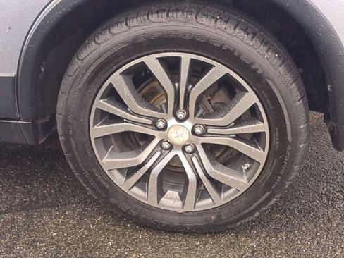 Used 2016 Mitsubishi Outlander ES image 9