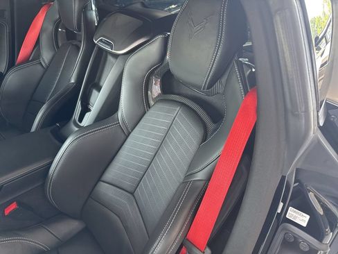 Used 2026 Chevrolet Corvette Stingray Preferred Cpe w/ 2LT RWD image 13