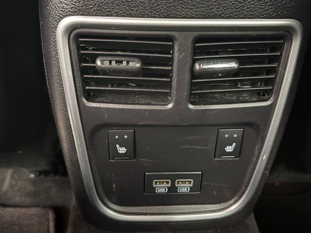 Used 2015 Dodge Charger SXT w/ AWD Plus Group image 9