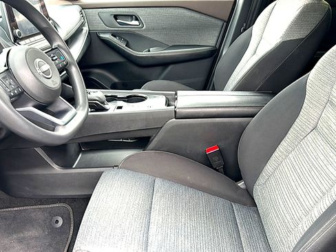 Used 2023 Nissan Rogue SV FWD image 13