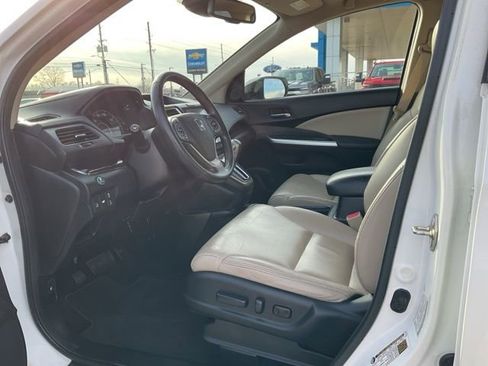 Used 2016 Honda CR-V Touring image 2