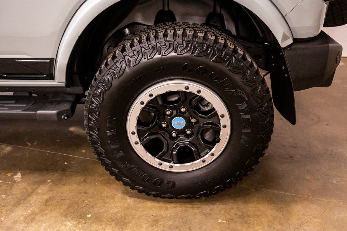 Used 2022 Ford Bronco Outer Banks w/ Sasquatch Package AWD/4WD image 20