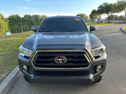 Used 2023 Toyota Tacoma SR5 AWD/4WD image 9