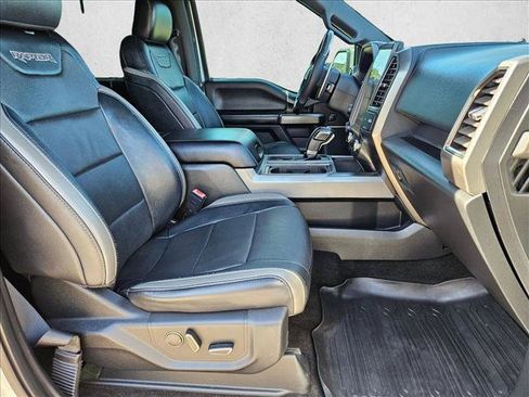 Used 2018 Ford F150 Raptor w/ Equipment Group 802A Luxury AWD/4WD image 21