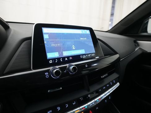 Used 2023 Cadillac CT4 Premium Luxury image 6