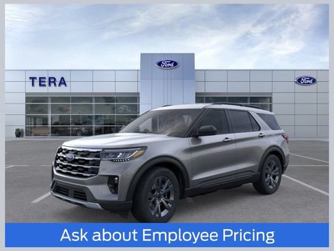 New 2026 Ford Explorer Active AWD/4WD image 1