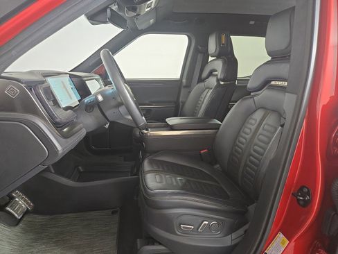 Used 2023 Rivian R1T Adventure image 20