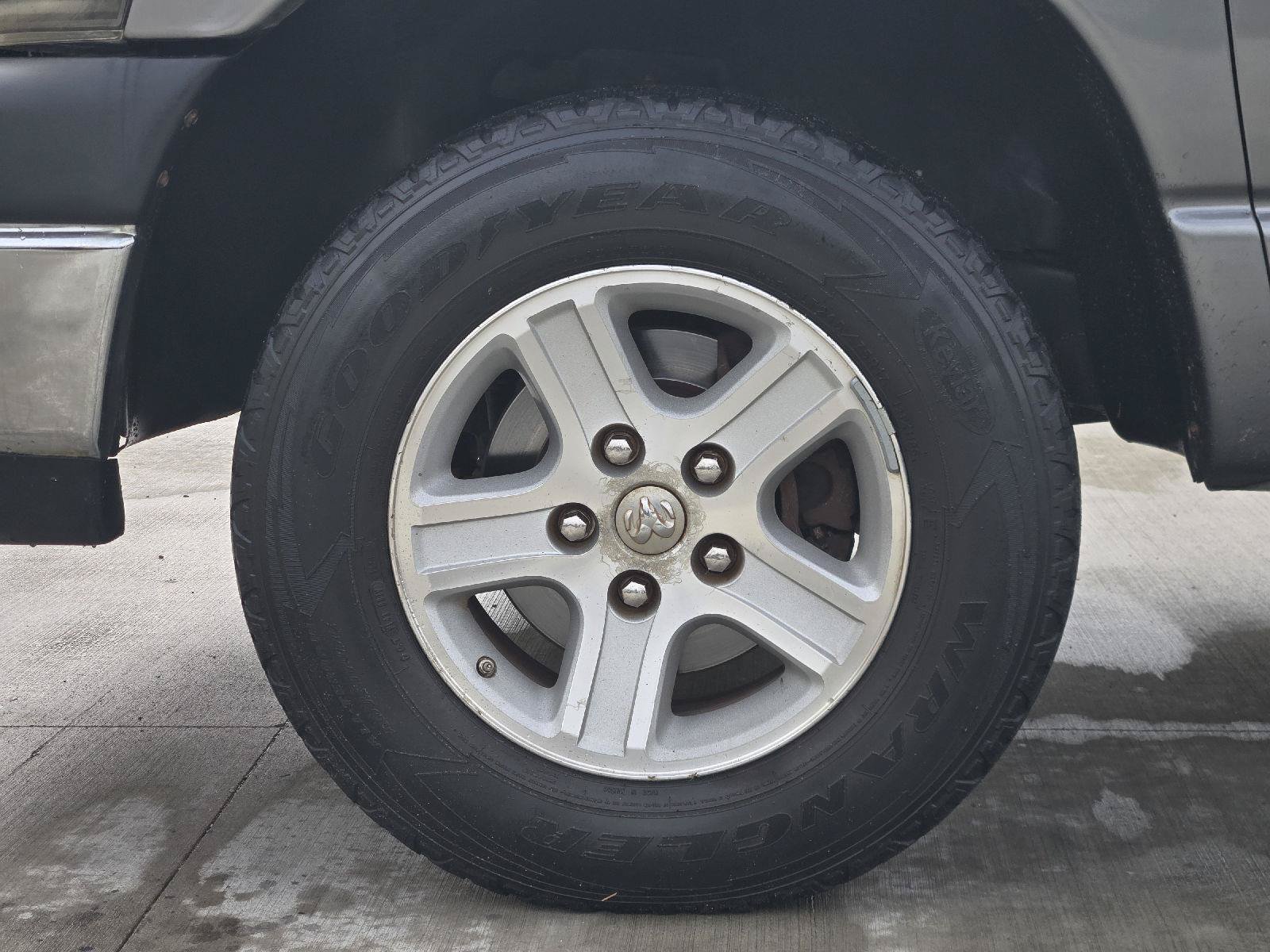 Used 2008 Dodge Ram 1500 Truck ST AWD/4WD image 11