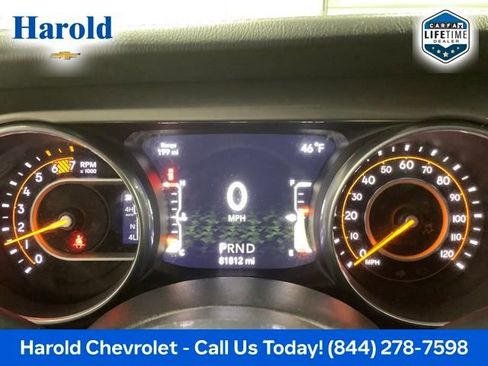 Used 2018 Jeep Wrangler Unlimited Sahara w/ Cold Weather Group image 15