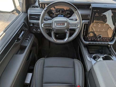New 2026 GMC Yukon XL Elevation w/ Elevation Premium Package AWD/4WD image 12