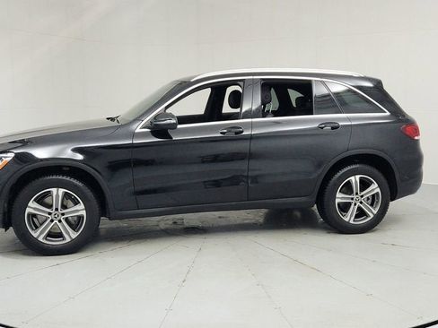 Used 2020 Mercedes-Benz GLC 300 4MATIC image 2