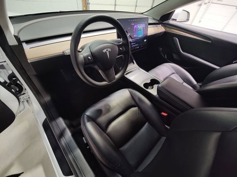 Used 2022 Tesla Model 3 Long Range image 25