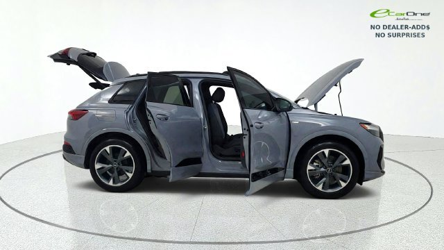 Used 2024 Audi Q4 e-tron Premium Plus w/ Premium Plus AWD/4WD image 20