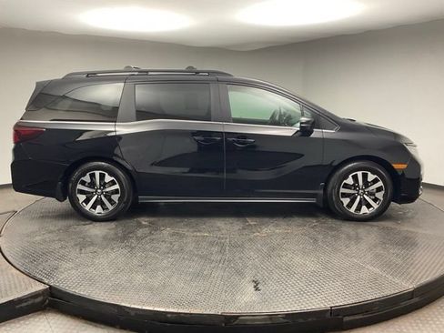 Used 2026 Honda Odyssey EX-L image 8
