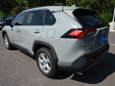 Used 2020 Toyota RAV4 XLE AWD/4WD image 11