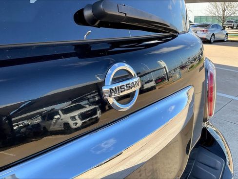 Used 2017 Nissan Armada SL w/ Technology Package image 29