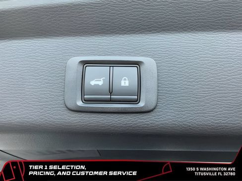 Used 2025 Mitsubishi Outlander SEL FWD image 29