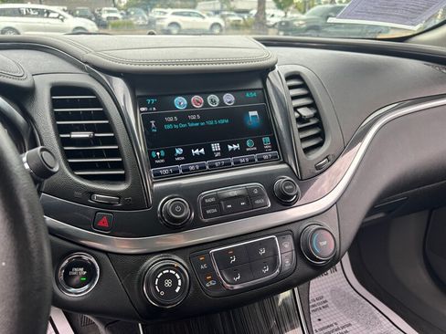 Used 2019 Chevrolet Impala LS FWD image 12