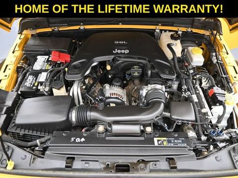 Used 2018 Jeep Wrangler Unlimited Rubicon w/ Cold Weather Group AWD/4WD image 58