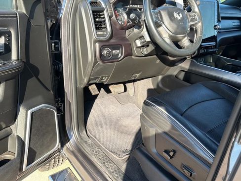 Used 2023 RAM 3500 Laramie AWD/4WD image 57