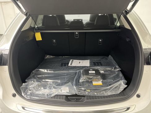 New 2025 MAZDA CX-5 AWD 2.5 S w/ Preferred Package image 29