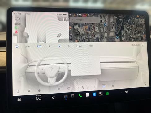 Used 2023 Tesla Model Y Long Range AWD/4WD image 18