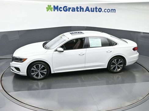 Used 2022 Volkswagen Passat 2.0T SE image 20