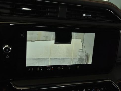 Used 2024 GMC Sierra 2500 AT4 image 53