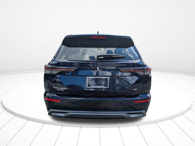New 2026 Mitsubishi Outlander SE FWD image 5