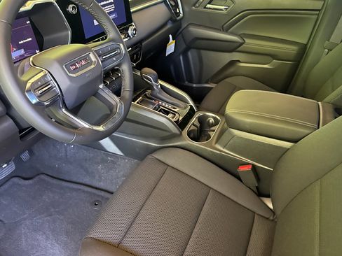 New 2026 GMC Canyon Elevation w/ Convenience Package RWD image 11