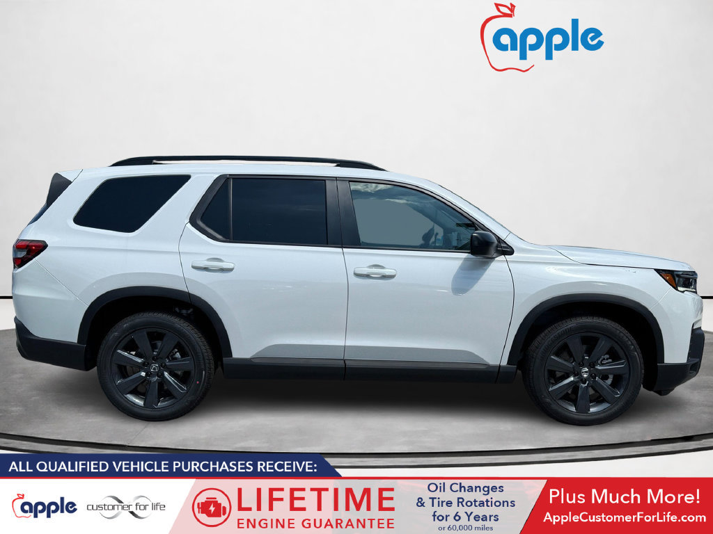 New 2026 Honda Pilot Sport image 2