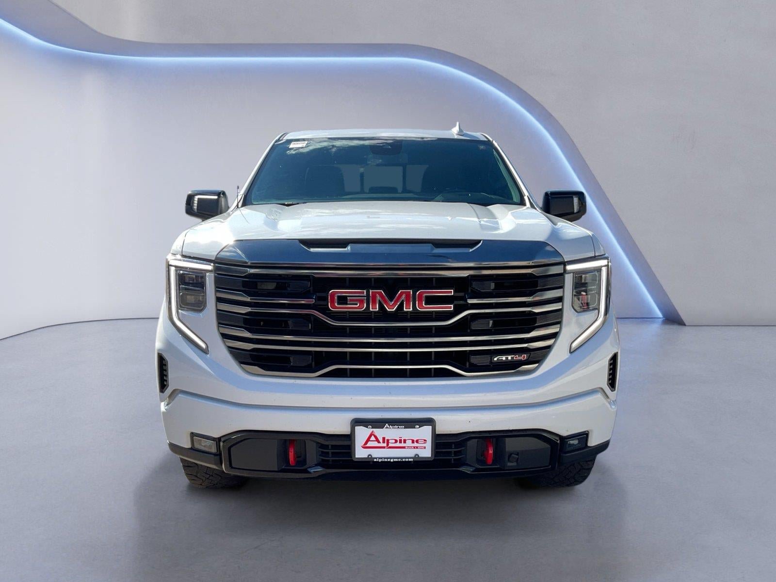 Used 2022 GMC Sierra 1500 AT4 w/ AT4 Preferred Package AWD/4WD image 8