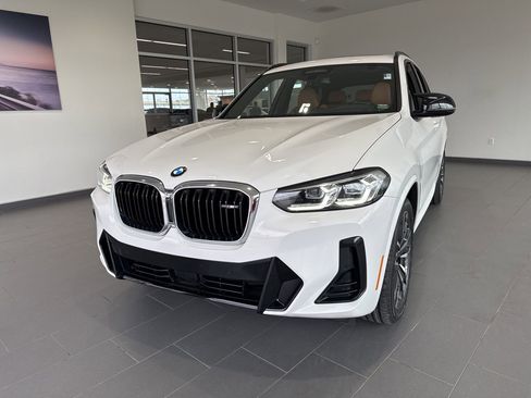 Used 2022 BMW X3 M40i AWD/4WD image 3