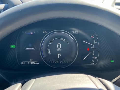 Used 2024 Lexus UX 250h F Sport image 24