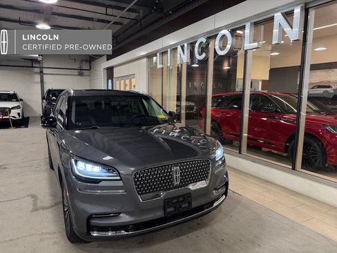 Used 2023 Lincoln Aviator Reserve w/ Elements Package Plus AWD/4WD image 1