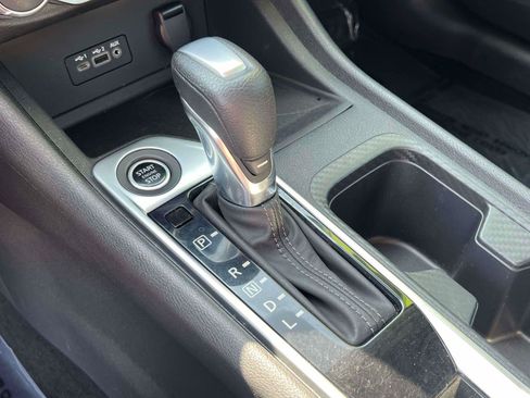 Used 2023 Nissan Sentra SV w/ All-Weather Package FWD image 12