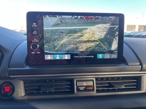 New 2025 Honda Pilot Touring image 25