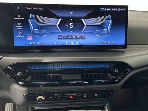 Used 2026 BMW 230i Coupe RWD image 21