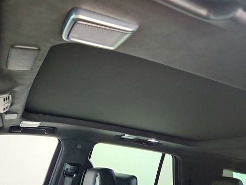 Used 2023 Cadillac Escalade V image 10